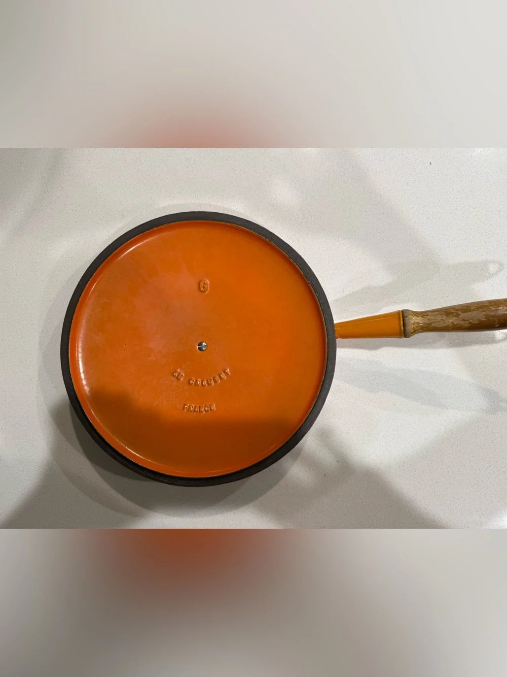 LE creuset flame vocalize Orange Enamelled Skillet with Lid and Wood Handle 11”